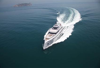 الأناقة العصرية على متن يخت M Superyacht